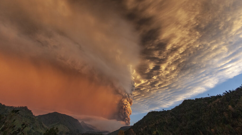 Gunung Marapi erupsi: Sudah menelan sejumlah korban.