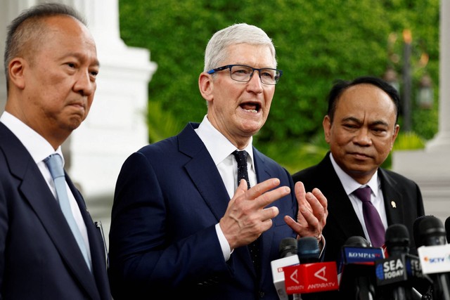 Tim Cook ke Indonesia