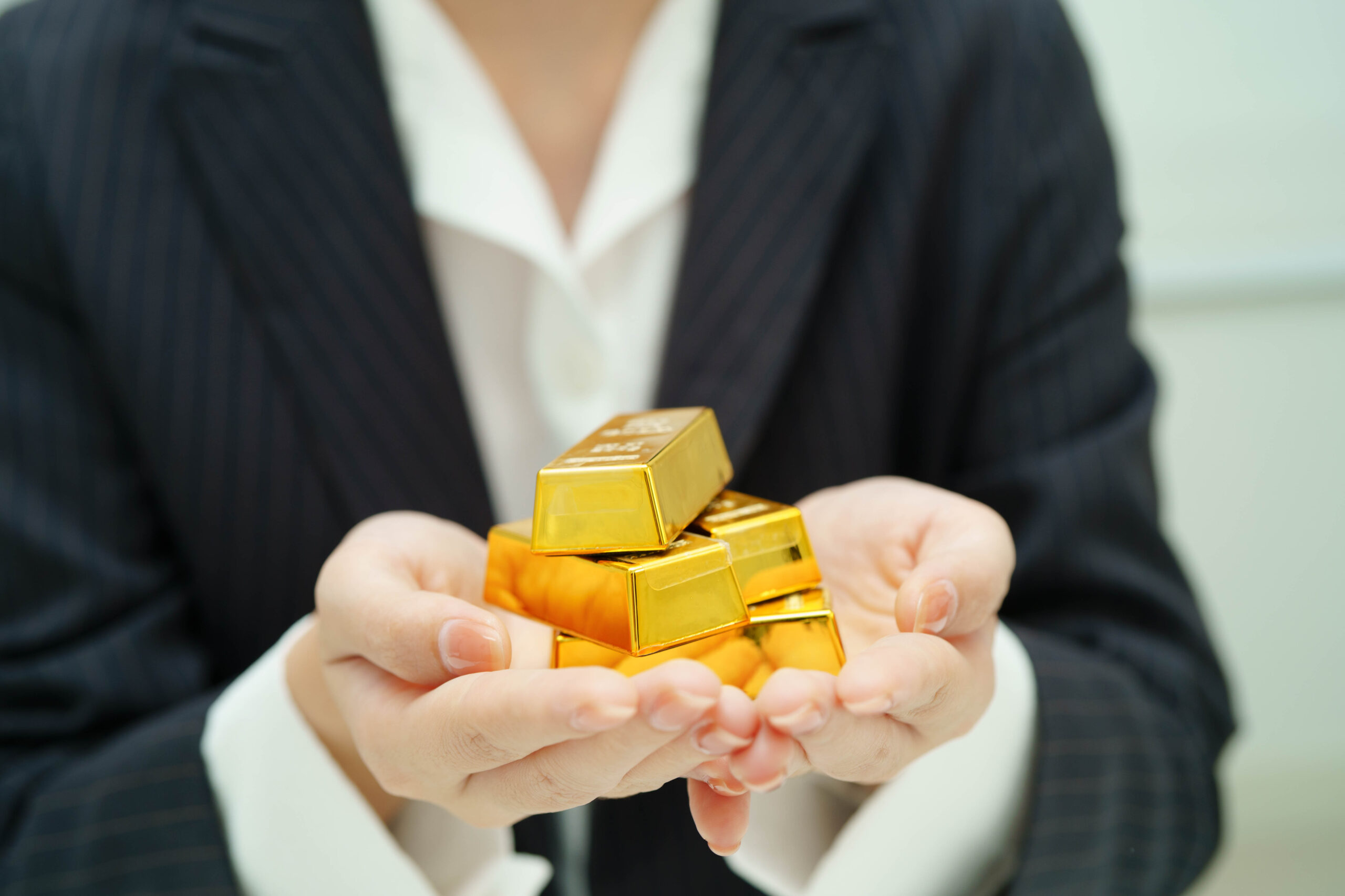 Investing to Gold